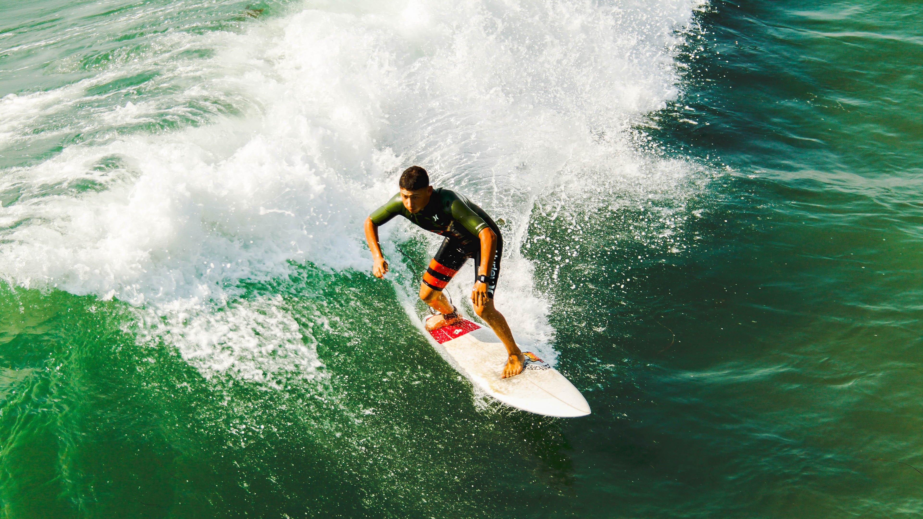 世界田径赛事跳远项目竞争激烈