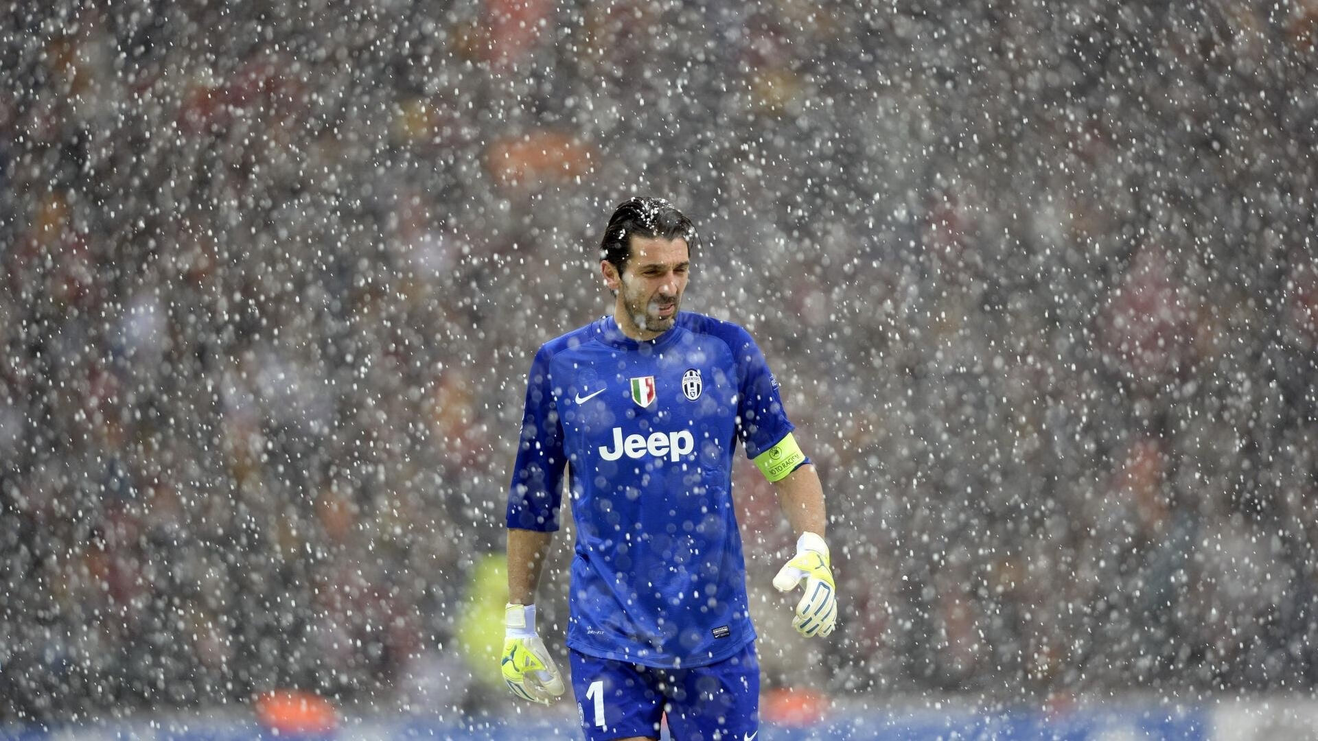 肩颈康复体操团体赛 上班族参与踊跃